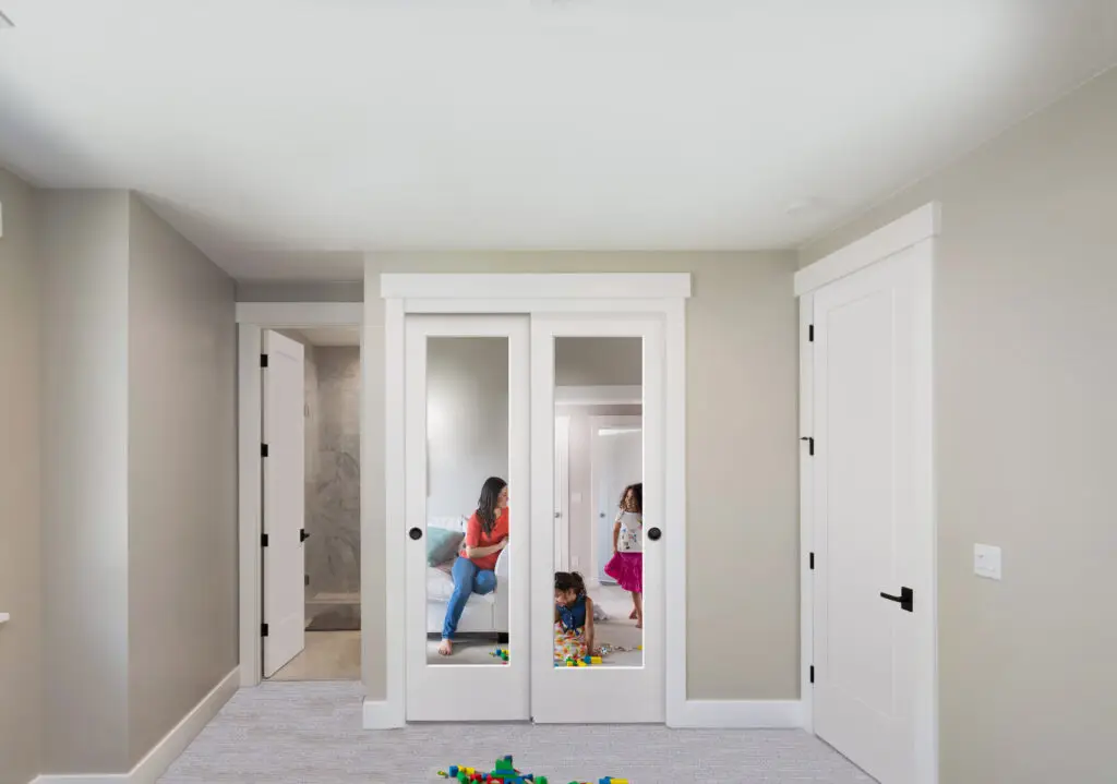 doors-closet-by-pass-2b-meridian